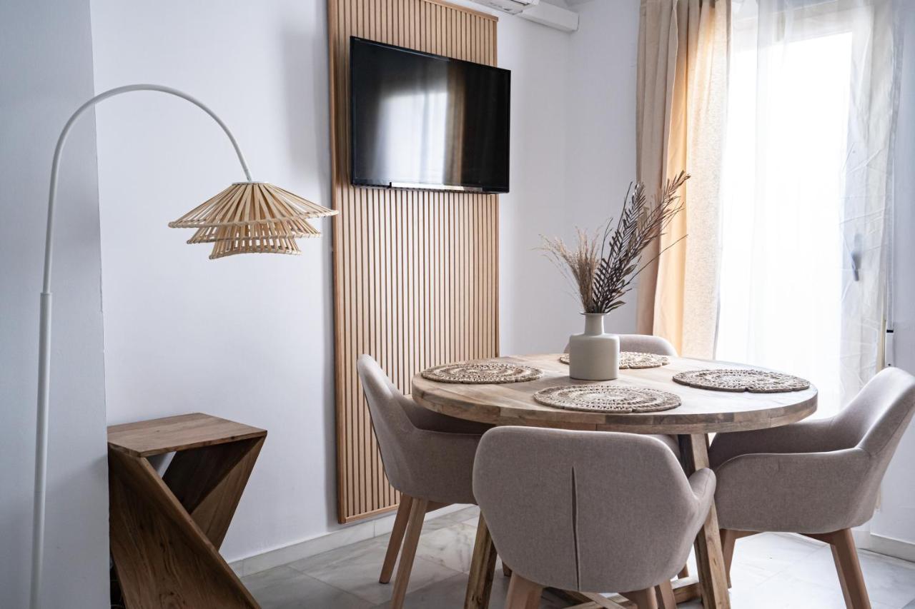 U-nique Plaza Constitucion Apartment Málaga